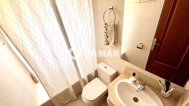 3 makuuhuone Kattohuoneisto myytävänä paikassa Puerto Santiago, Santiago del Teide mukana uima-altaan 
autotalli - 580 000 € (Ref: 9915033)