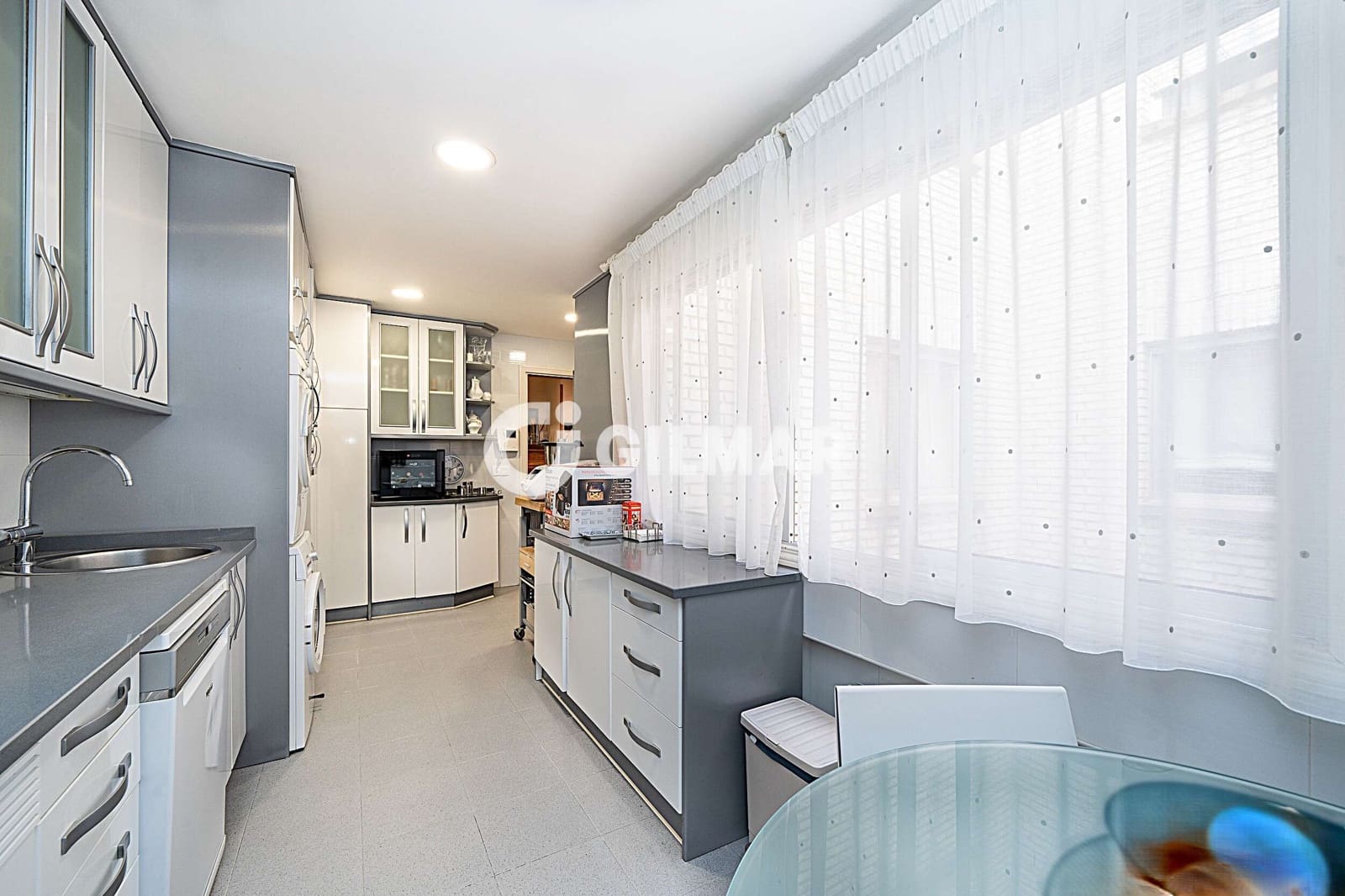 Piso de 5 habitaciones en Madrid ciudad en venta con garaje - 2.075.000 € (Ref: 9915094)