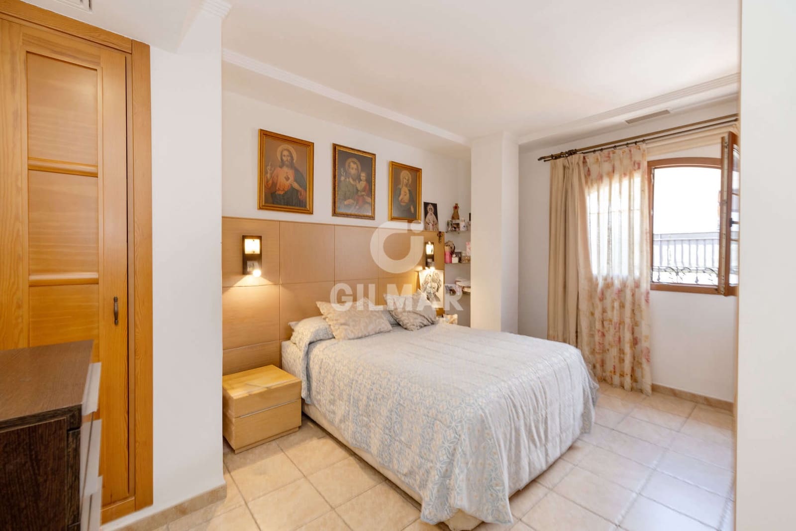 5 slaapkamer Halfvrijstaande villa te koop in Estepona met zwembad garage - € 1.700.000 (Ref: 9916267)