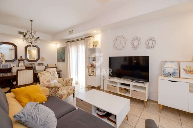 5 quarto Moradia Geminada para venda em Centro, Estepona com piscina garagem - 1 700 000 € (Ref: 9916267)