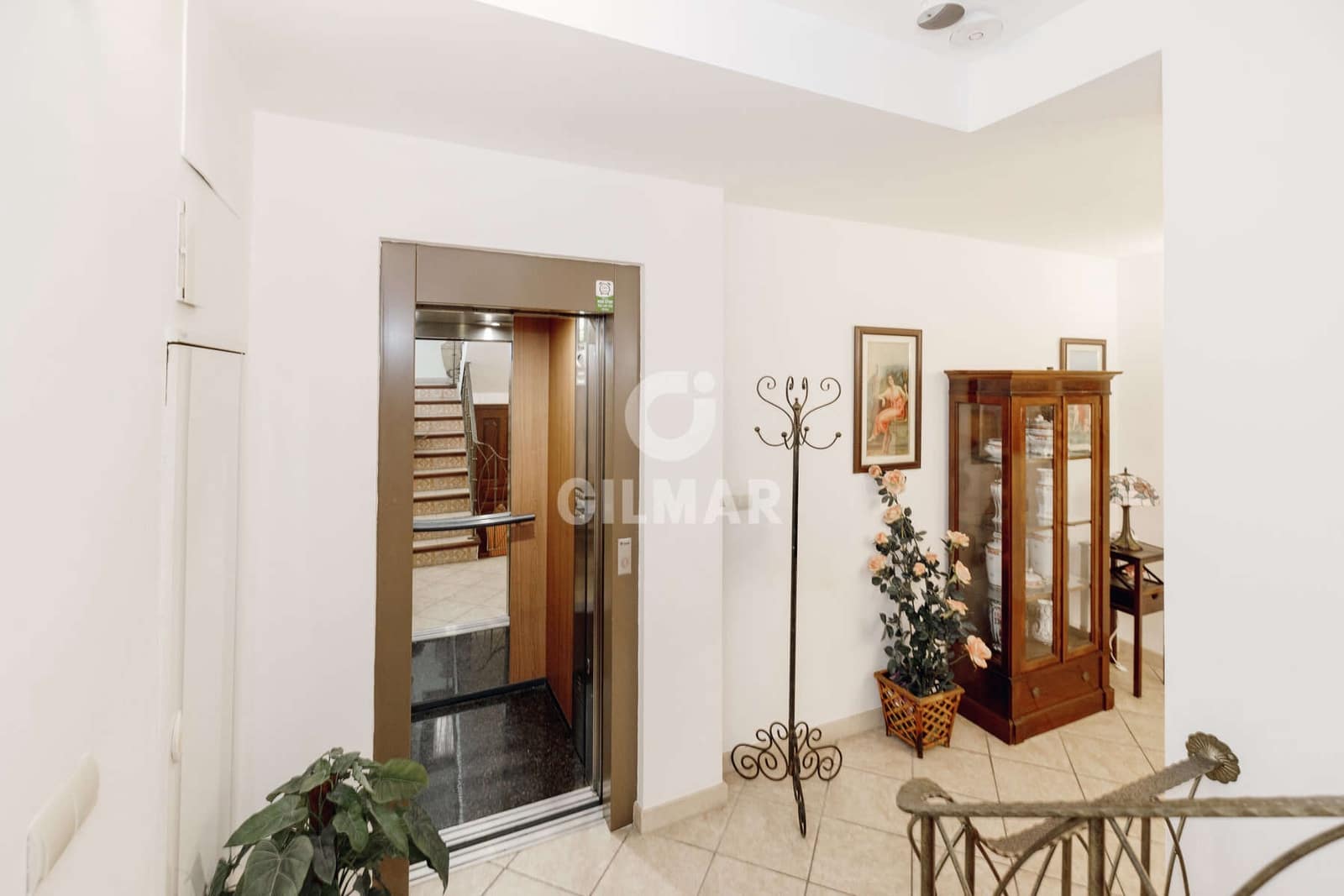 5 slaapkamer Halfvrijstaande villa te koop in Estepona met zwembad garage - € 1.700.000 (Ref: 9916267)