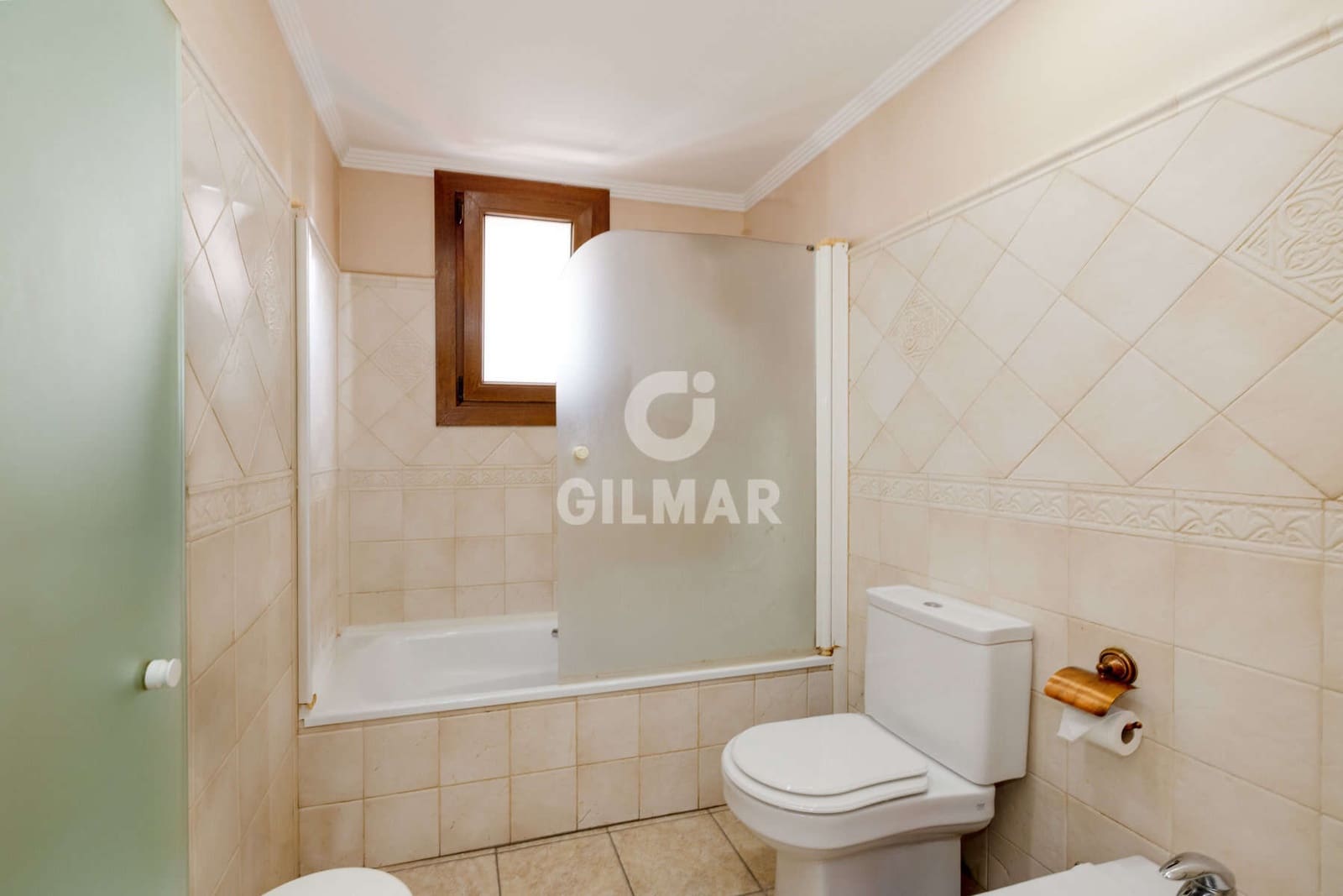 5 slaapkamer Halfvrijstaande villa te koop in Estepona met zwembad garage - € 1.700.000 (Ref: 9916267)