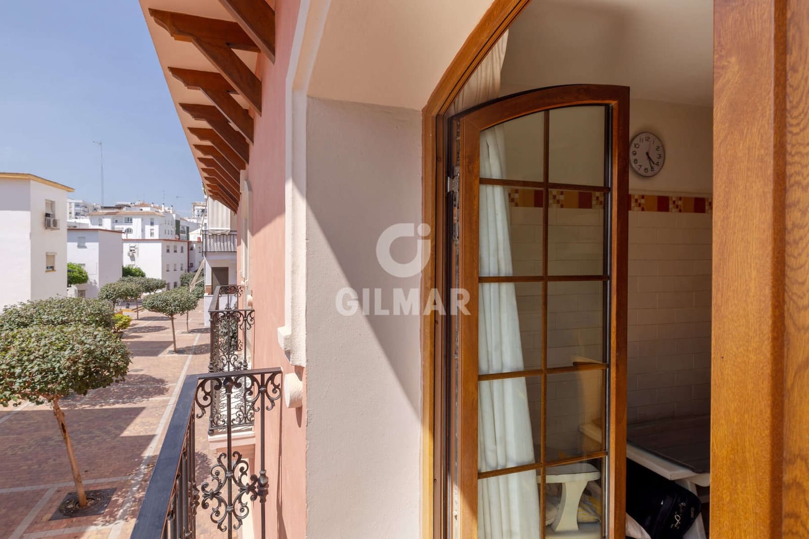 5 slaapkamer Halfvrijstaande villa te koop in Estepona met zwembad garage - € 1.700.000 (Ref: 9916267)