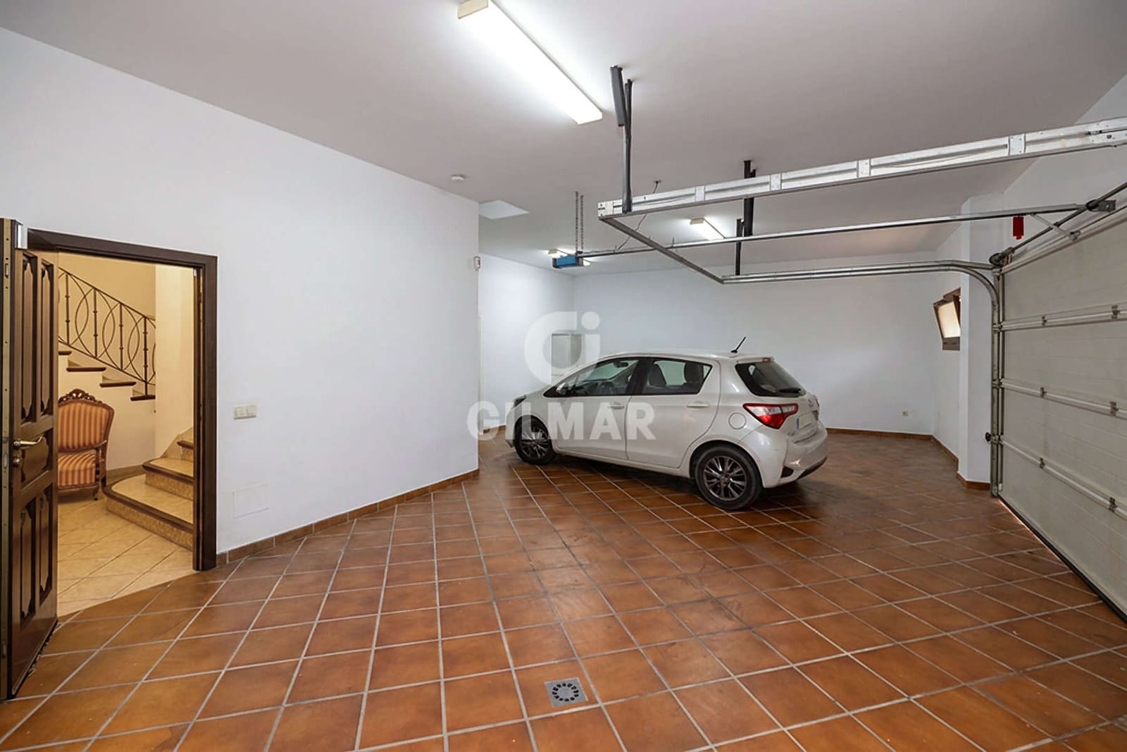 5 slaapkamer Halfvrijstaande villa te koop in Estepona met zwembad garage - € 1.700.000 (Ref: 9916267)