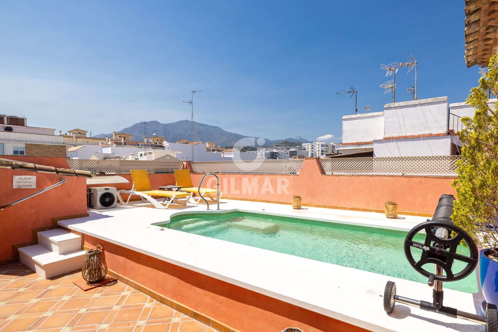 5 slaapkamer Halfvrijstaande villa te koop in Estepona met zwembad garage - € 1.700.000 (Ref: 9916267)