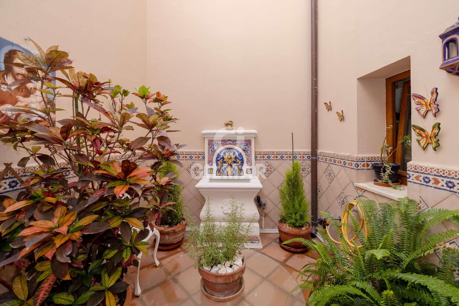 5 slaapkamer Halfvrijstaande villa te koop in Estepona met zwembad garage - € 1.700.000 (Ref: 9916267)