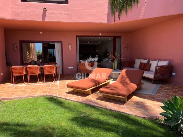 Piso de 3 habitaciones en Resinera-Voladilla, Estepona en venta con piscina - 2.350.000 € (Ref: 9919106)