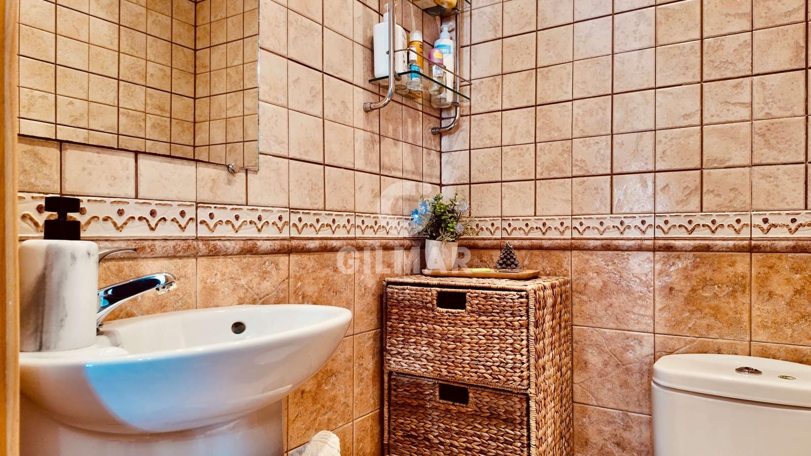 4 slaapkamer Rijtjeshuis te koop in Fuengirola met zwembad - € 690.000 (Ref: 9921514)