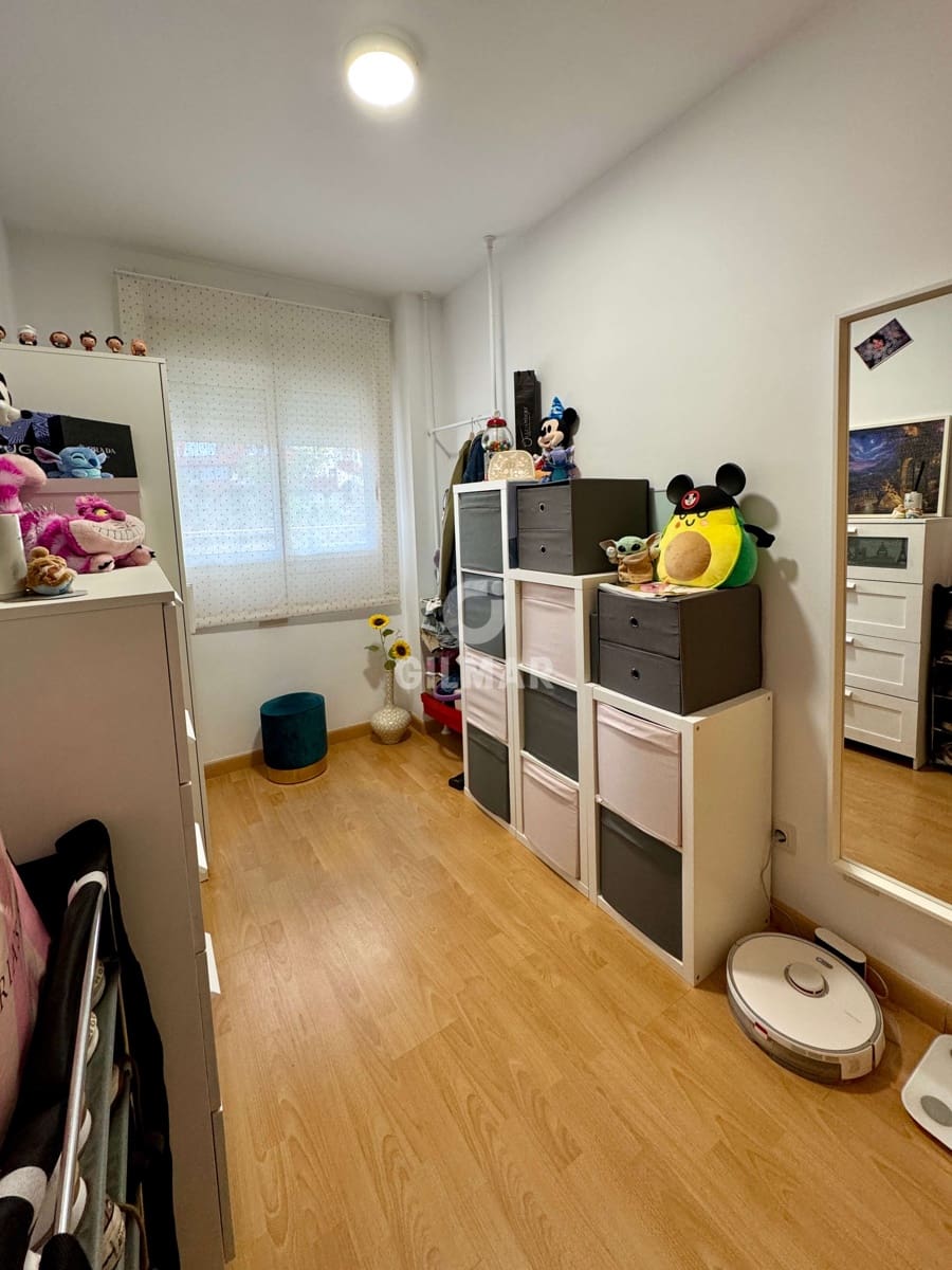 Piso de 2 habitaciones en Benalmadena Costa en venta con piscina - 338.000 € (Ref: 9921516)