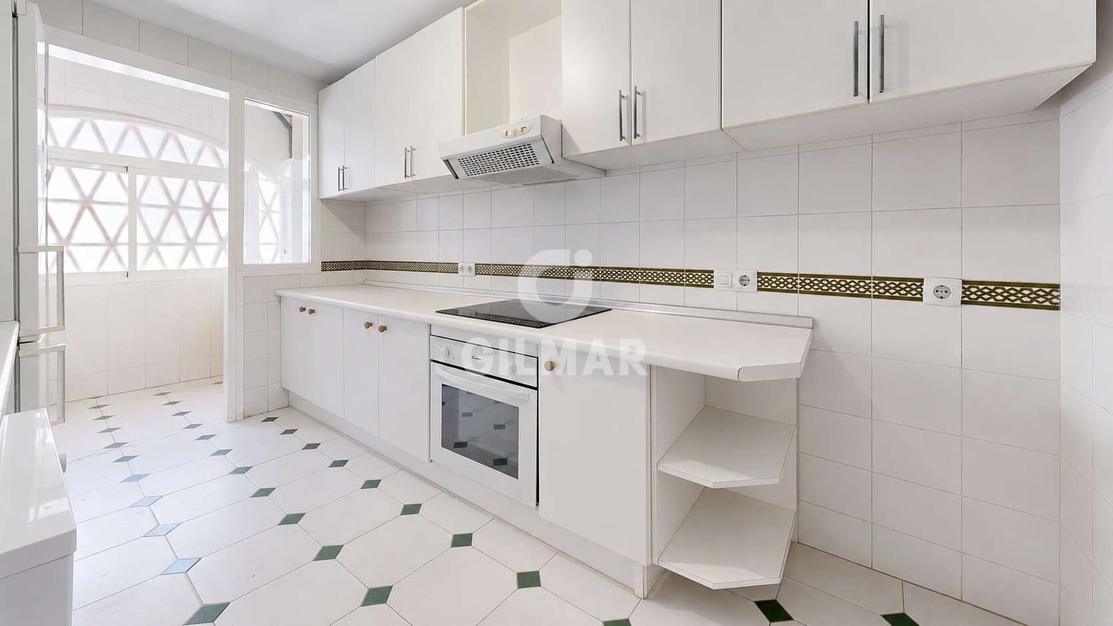 5 bedroom Terraced Villa for sale in Fuengirola with pool garage - € 490,000 (Ref: 9921517)