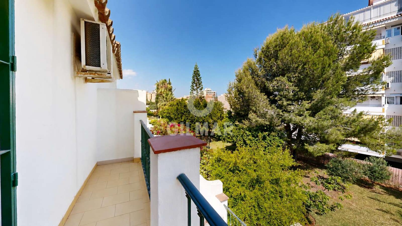 5 bedroom Terraced Villa for sale in Fuengirola with pool garage - € 490,000 (Ref: 9921517)