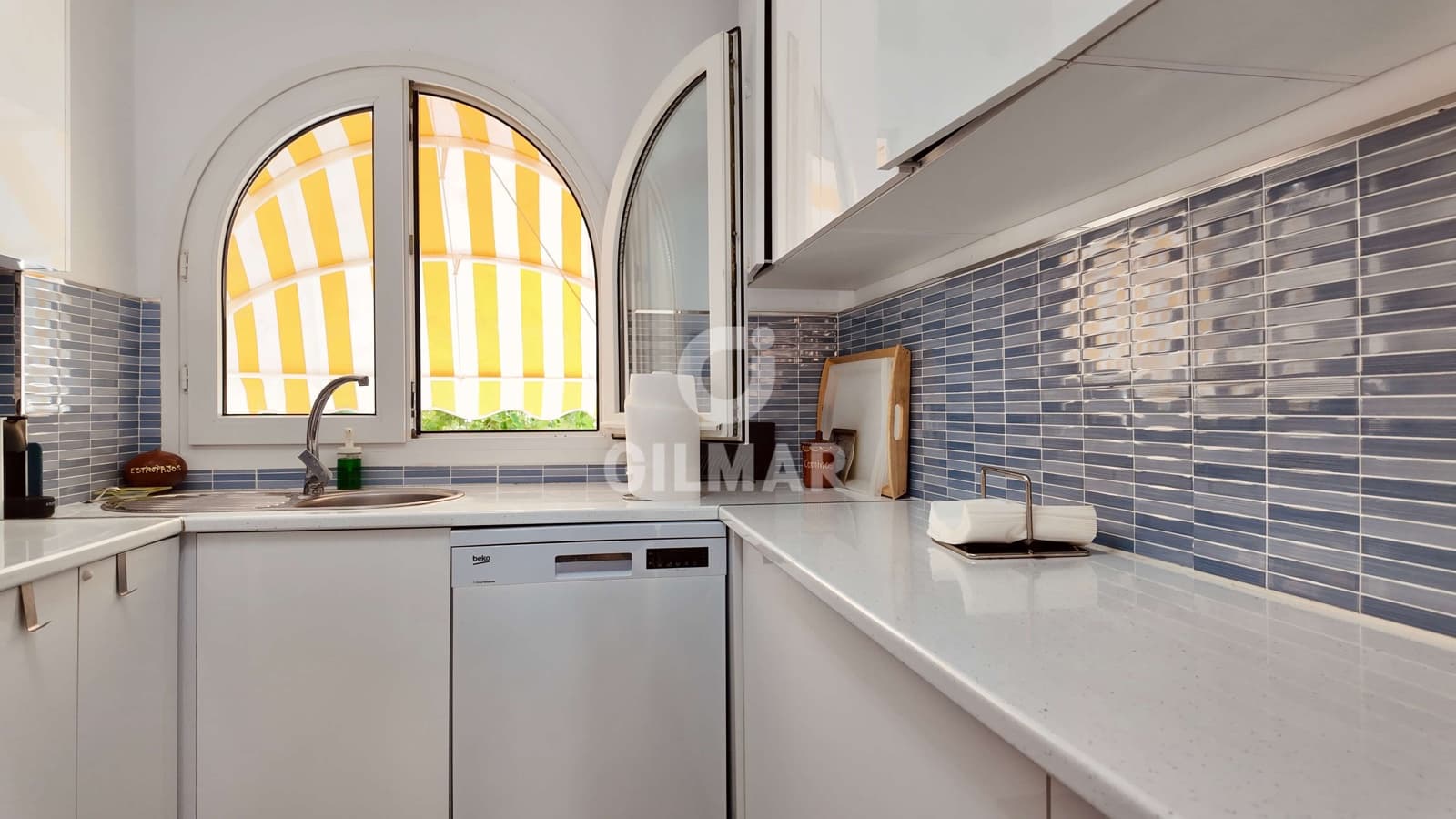 3 bedroom Penthouse for sale in Torremolinos with pool garage - € 740,000 (Ref: 9921520)