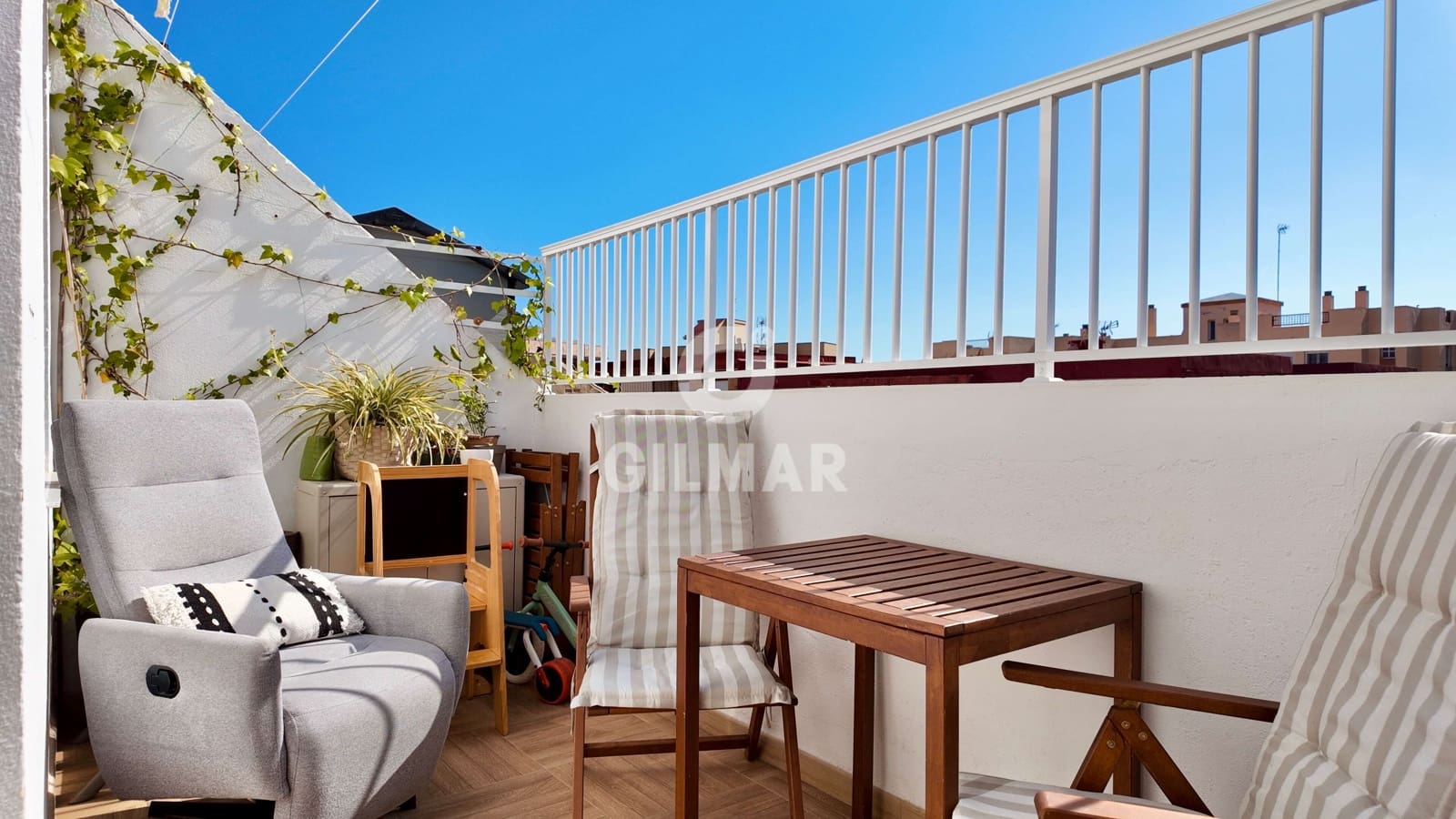 2 soverom Penthouse til salgs i Las Lagunas de Mijas - € 260 000 (Ref: 9921521)