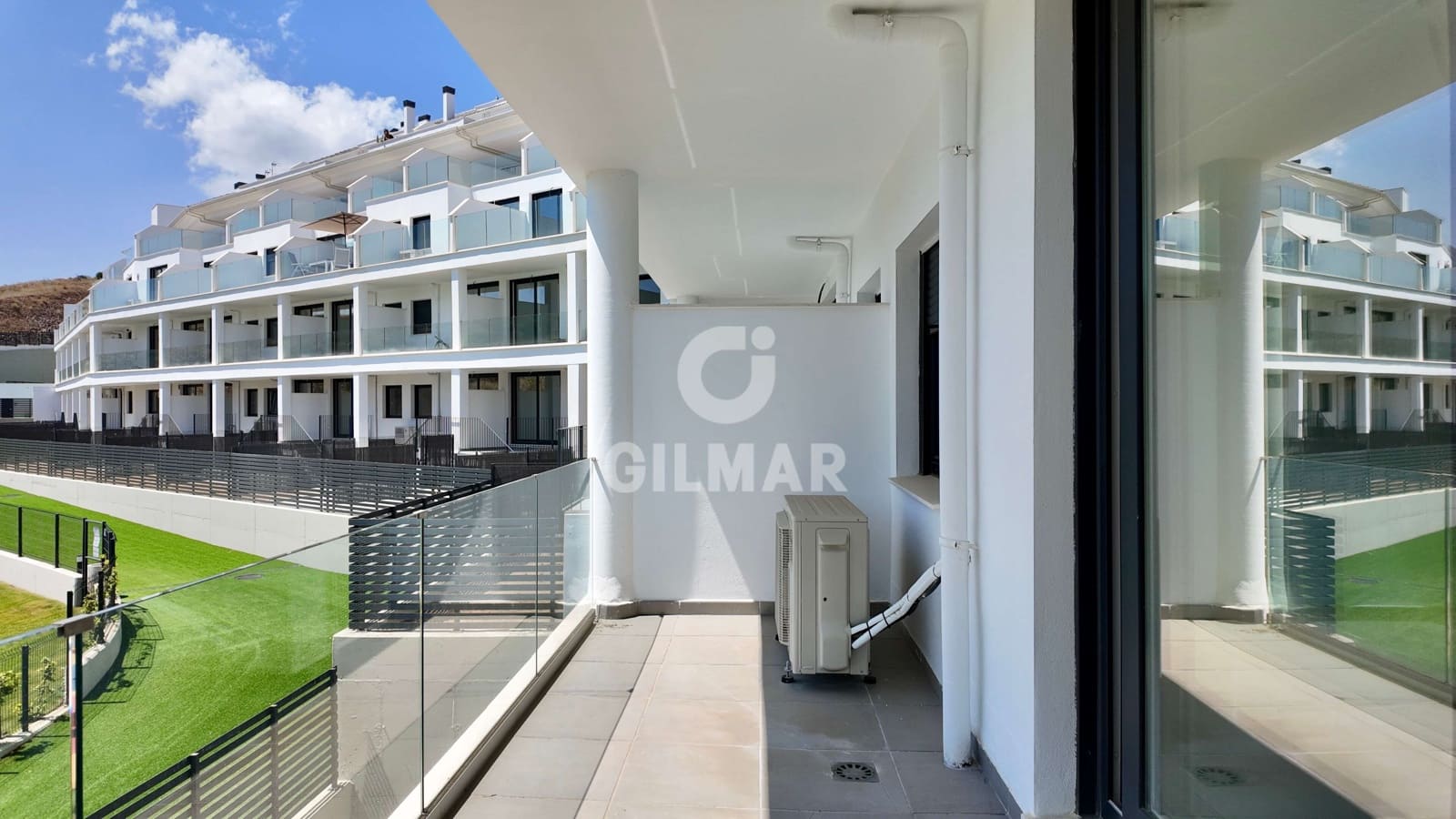 2 soverom Leilighet til salgs i Fuengirola med svømmebasseng garasje - € 289 000 (Ref: 9921523)