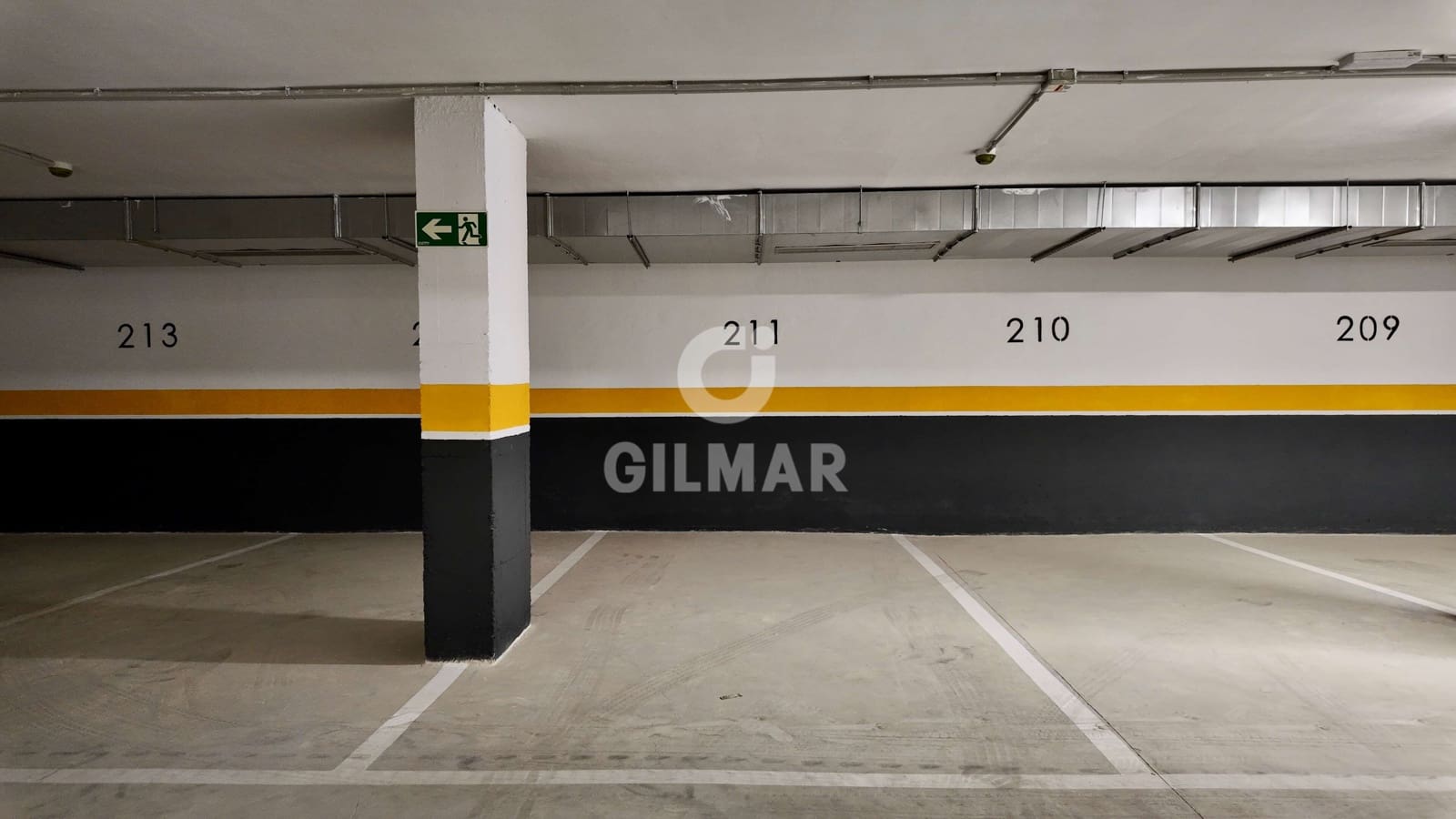 2 soverom Leilighet til salgs i Fuengirola med svømmebasseng garasje - € 289 000 (Ref: 9921523)
