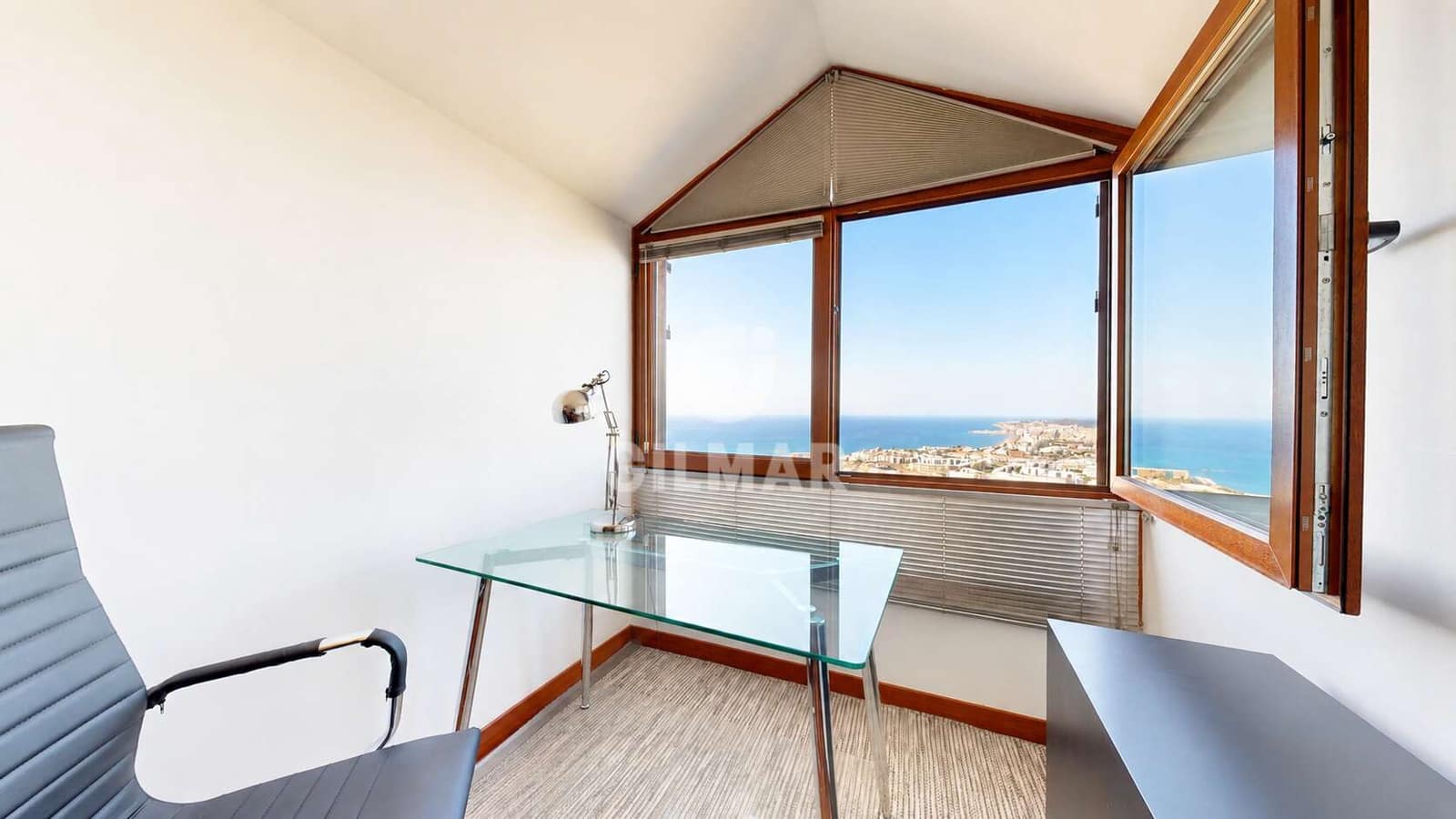 Ático de 3 habitaciones en Benalmádena en venta con piscina garaje - 898.000 € (Ref: 9921524)