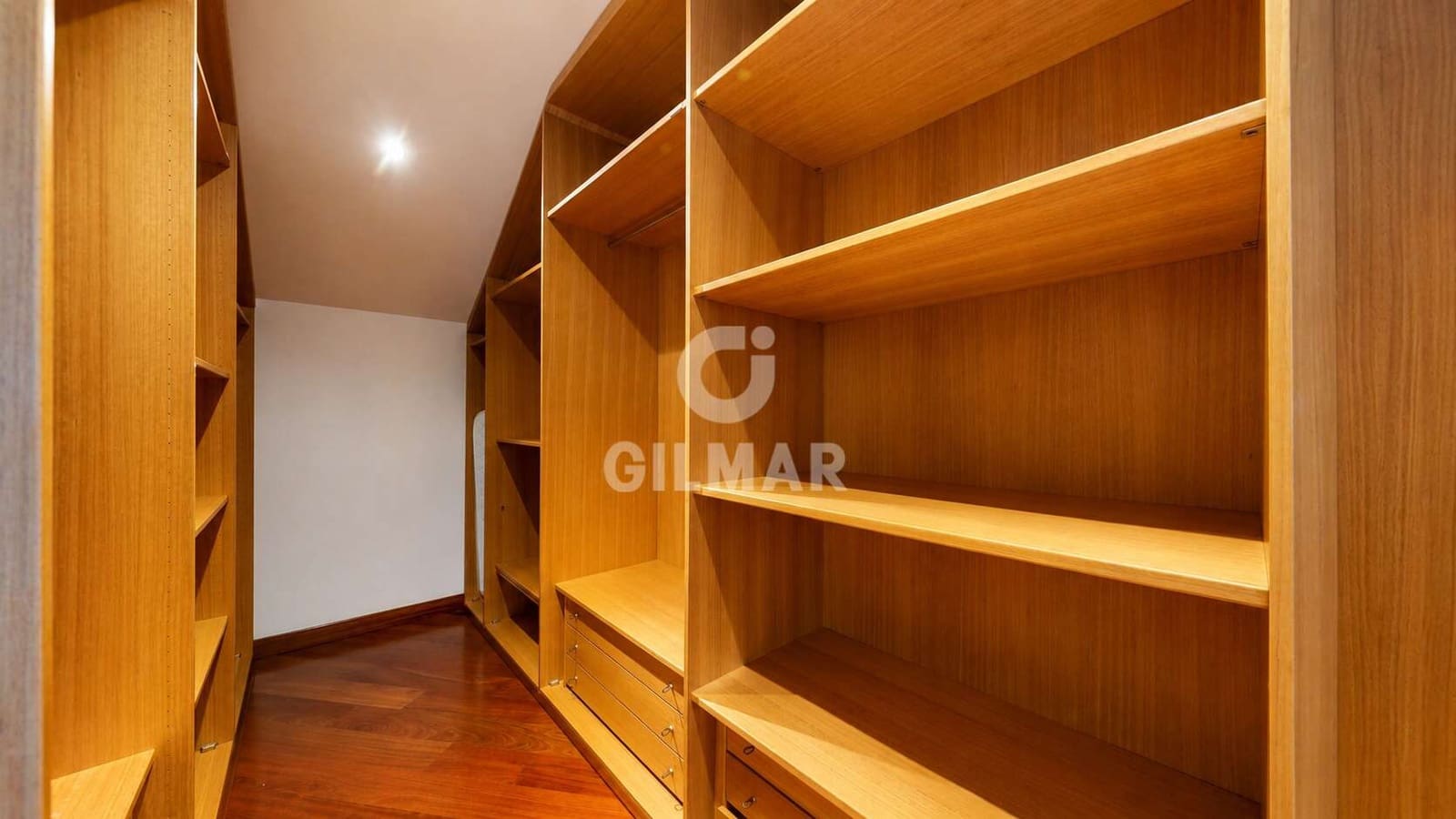 Ático de 3 habitaciones en Benalmádena en venta con piscina garaje - 898.000 € (Ref: 9921524)