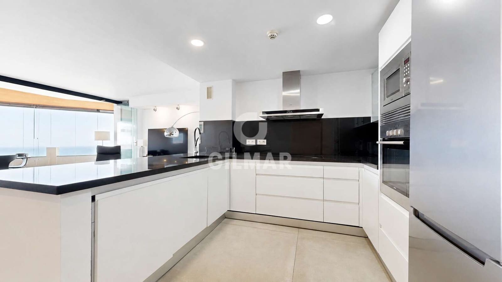 Ático de 3 habitaciones en Benalmádena en venta con piscina garaje - 898.000 € (Ref: 9921524)