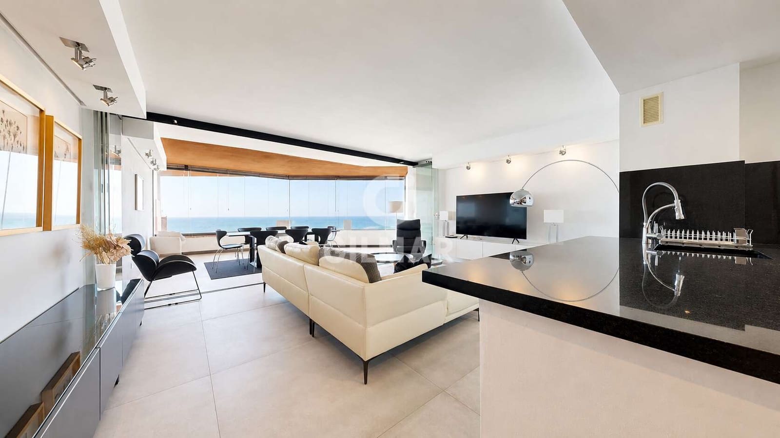 Ático de 3 habitaciones en Benalmádena en venta con piscina garaje - 898.000 € (Ref: 9921524)