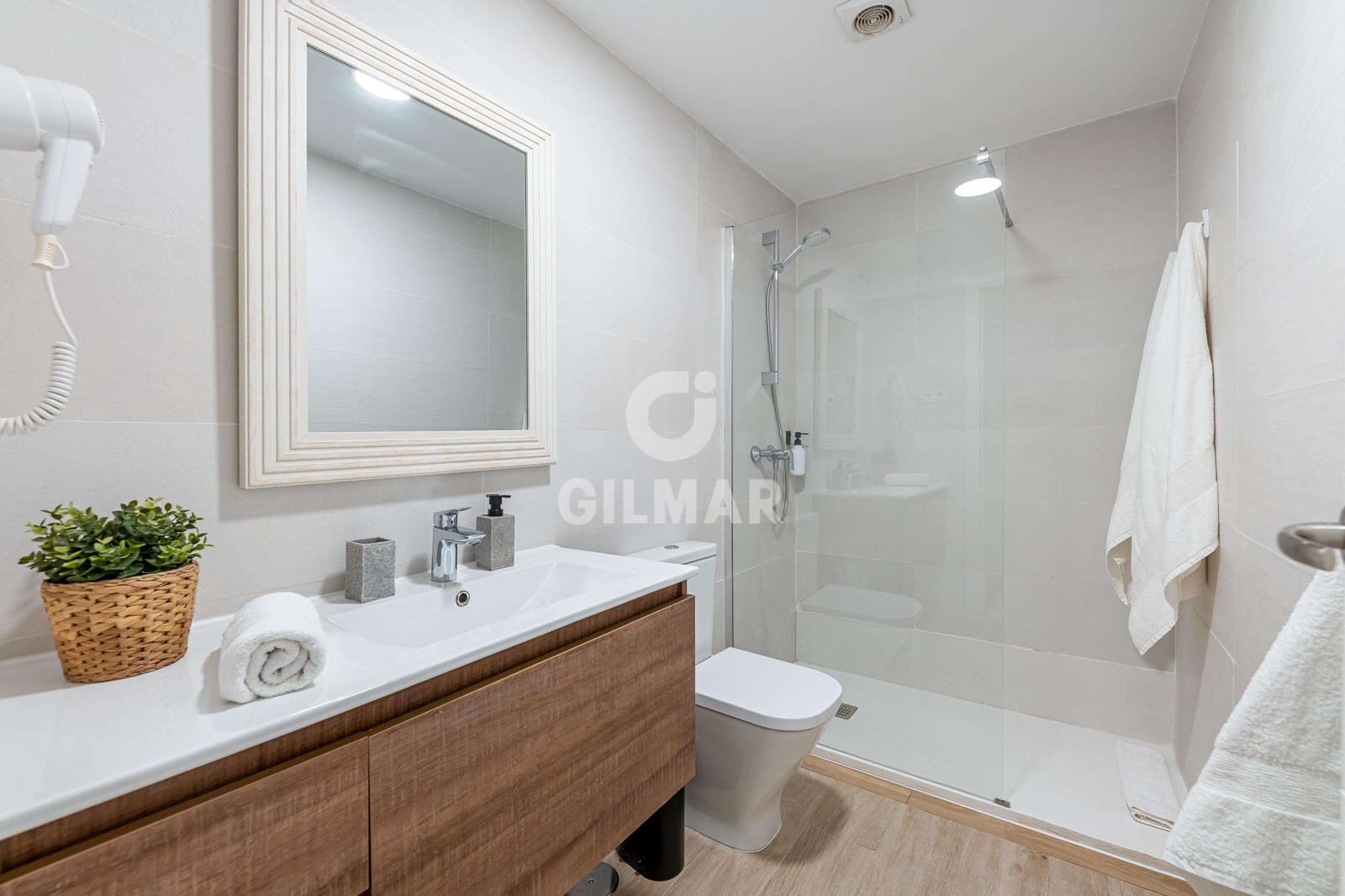 3 slaapkamer Flat te koop in Torremolinos - € 339.000 (Ref: 9921525)