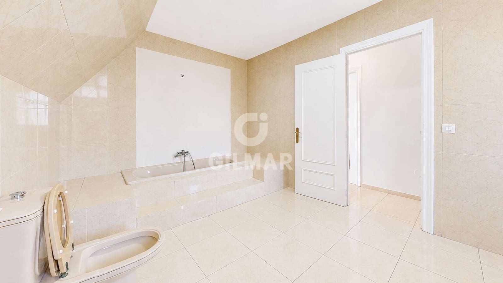3 bedroom Villa for sale in La Capellania with pool - € 1,090,000 (Ref: 9921527)