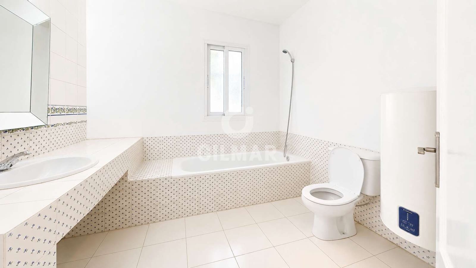 3 bedroom Villa for sale in La Capellania with pool - € 1,090,000 (Ref: 9921527)