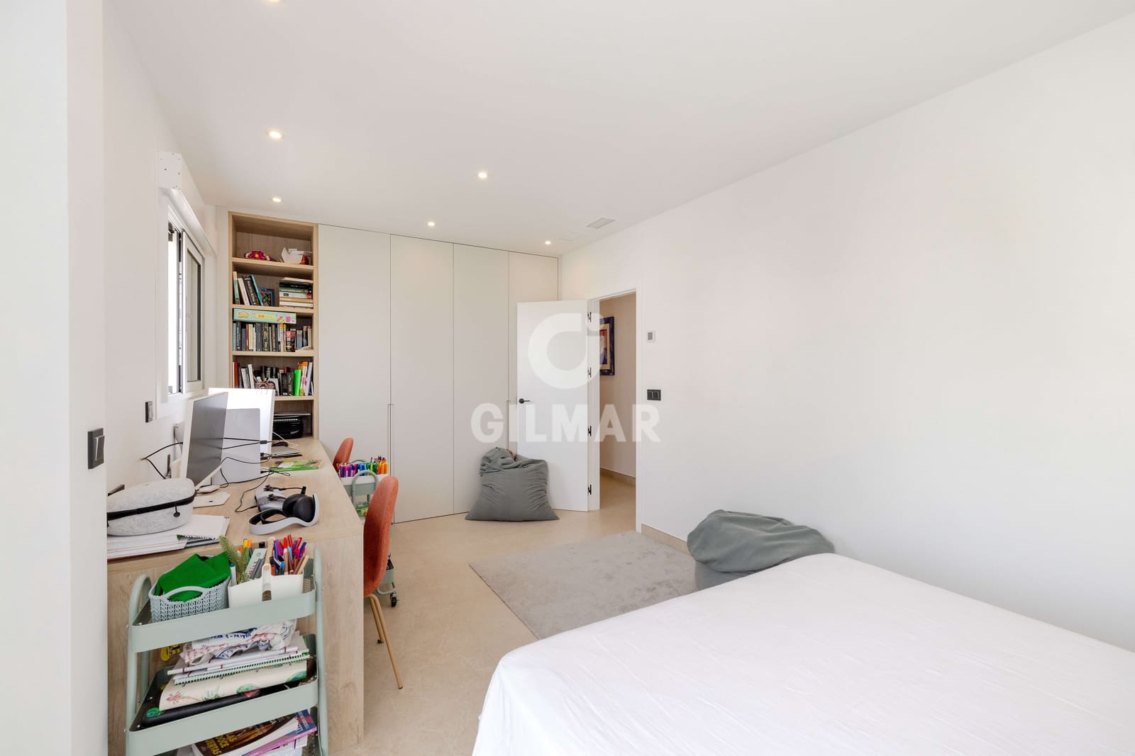 4 soveværelse Lejlighed til salg i Torrequebrada med swimmingpool garage - € 1.090.000 (Ref: 9921528)