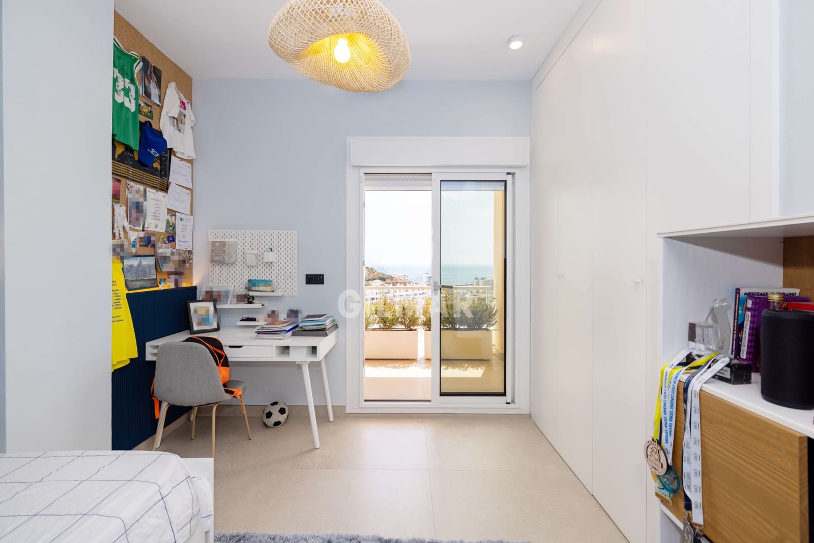4 soveværelse Lejlighed til salg i Torrequebrada med swimmingpool garage - € 1.090.000 (Ref: 9921528)