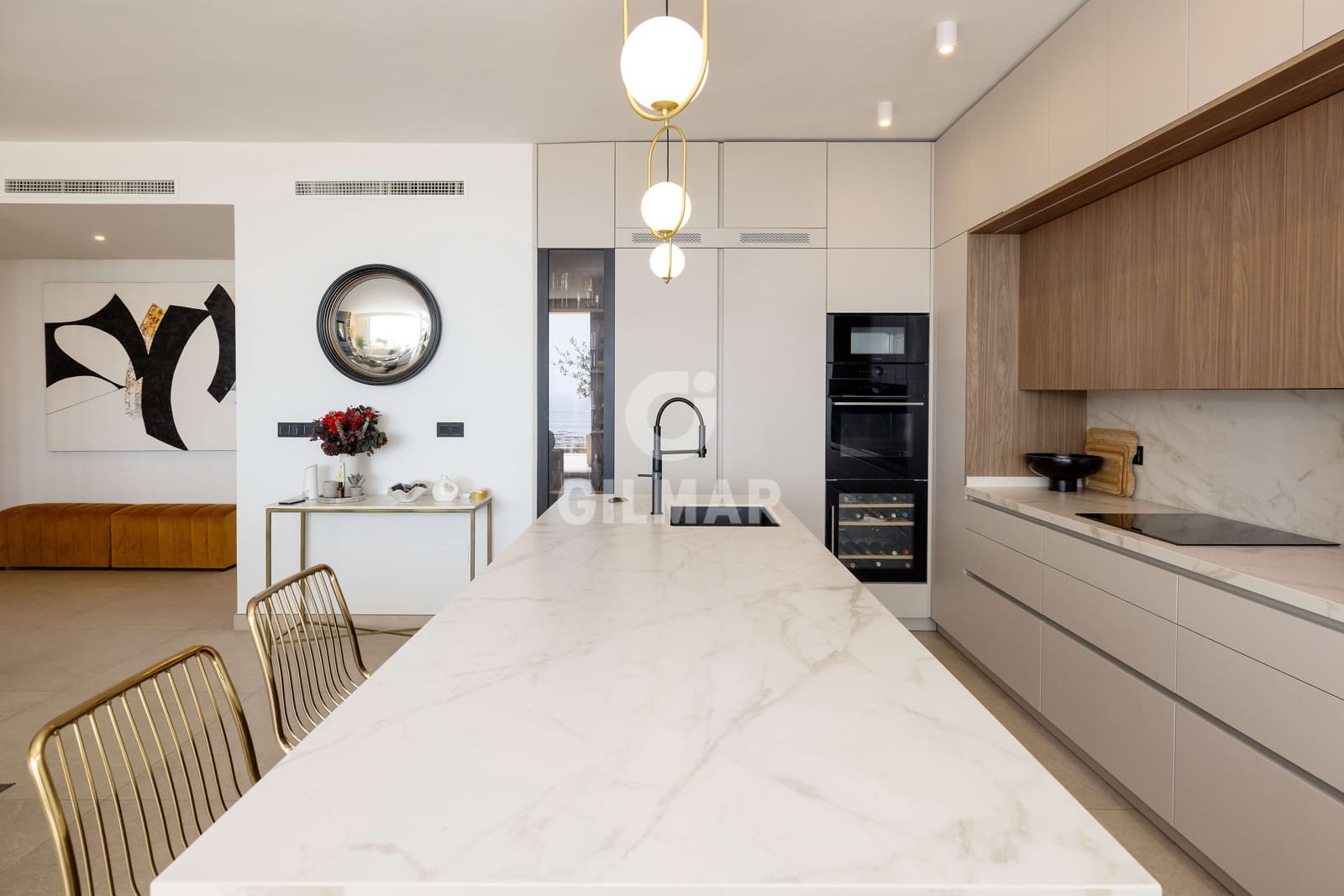 4 soveværelse Lejlighed til salg i Torrequebrada med swimmingpool garage - € 1.090.000 (Ref: 9921528)