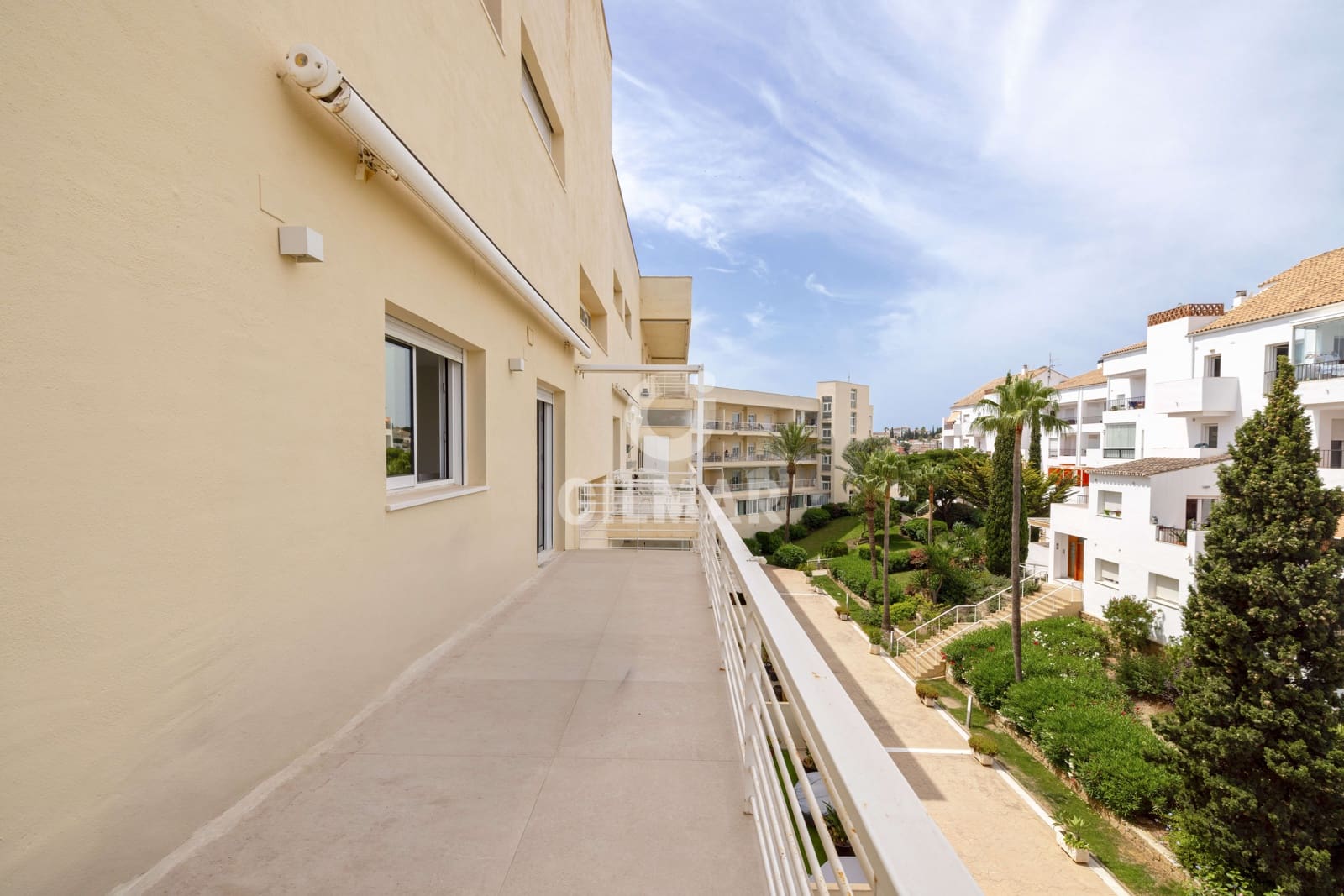 4 soveværelse Lejlighed til salg i Torrequebrada med swimmingpool garage - € 1.090.000 (Ref: 9921528)