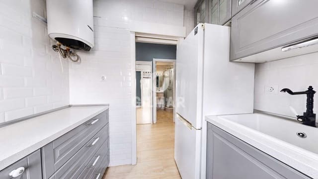 1 soverom Leilighet til salgs i Torremolinos - € 197 000 (Ref: 9921529)