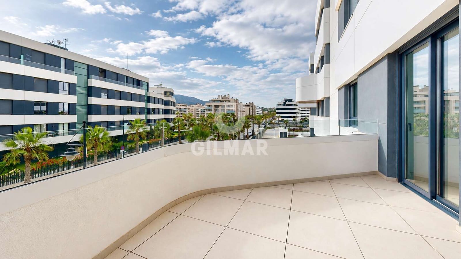 3 slaapkamer Flat te koop in Torremolinos met zwembad garage - € 1.490.000 (Ref: 9921530)
