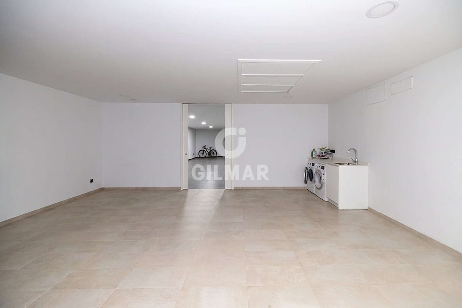 4 camera da letto Villetta Bifamiliare in vendita in Estepona con piscina garage - 3.690.000 € (Rif: 9922889)