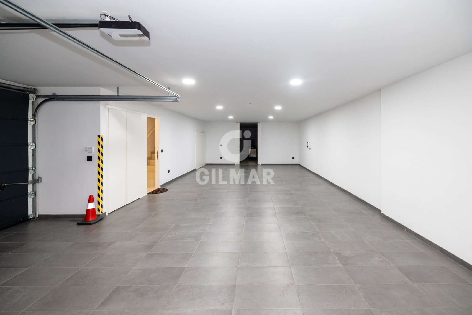 4 camera da letto Villetta Bifamiliare in vendita in Estepona con piscina garage - 3.690.000 € (Rif: 9922889)