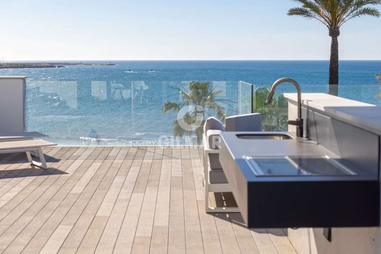 4 camera da letto Villetta Bifamiliare in vendita in Estepona con piscina garage - 3.690.000 € (Rif: 9922889)