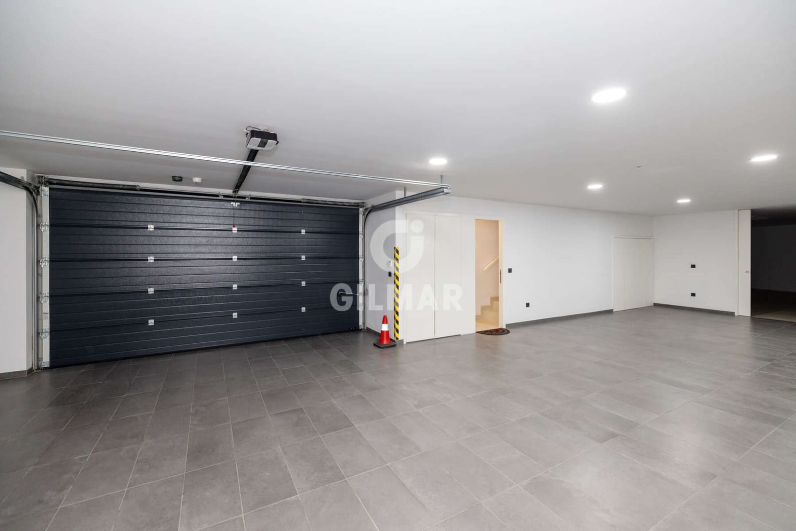 4 camera da letto Villetta Bifamiliare in vendita in Estepona con piscina garage - 3.690.000 € (Rif: 9922889)