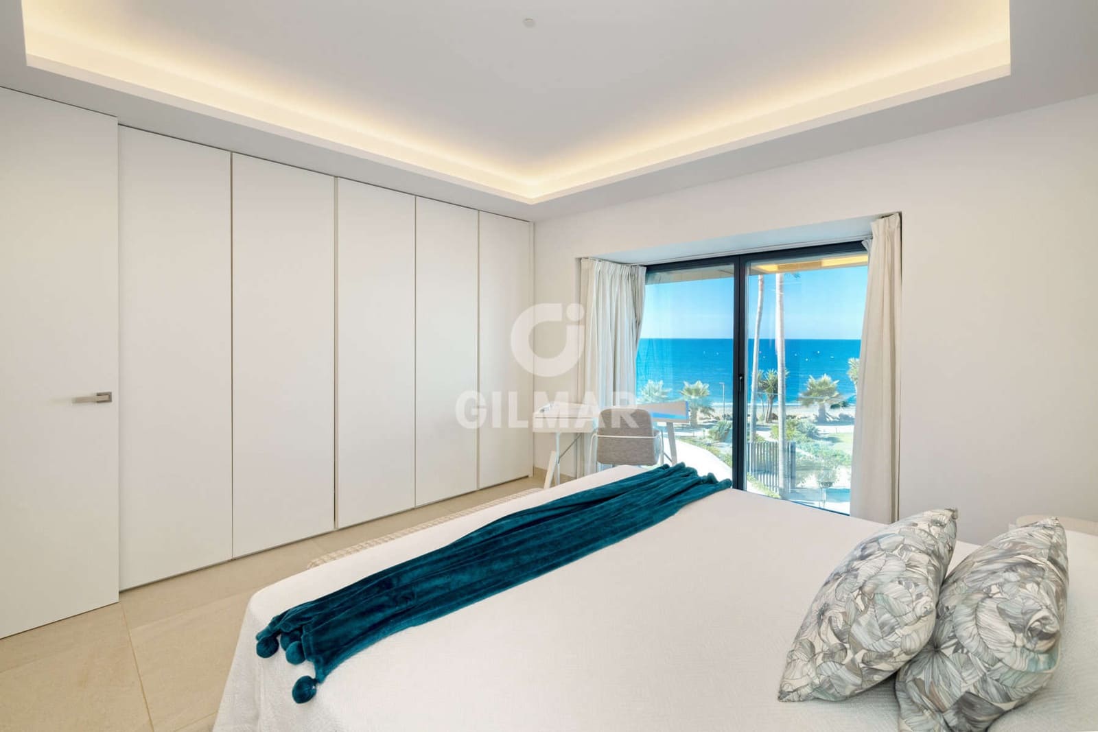 4 camera da letto Villetta Bifamiliare in vendita in Estepona con piscina garage - 3.690.000 € (Rif: 9922889)