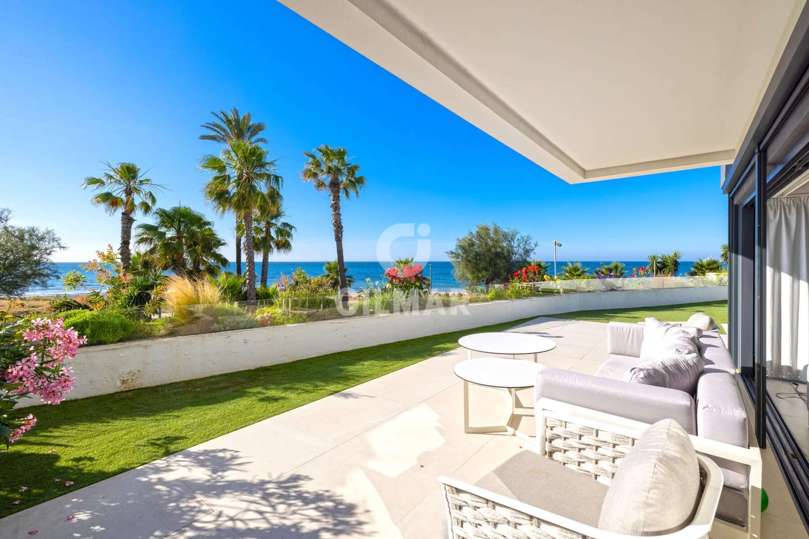 4 camera da letto Villetta Bifamiliare in vendita in Estepona con piscina garage - 3.690.000 € (Rif: 9922889)