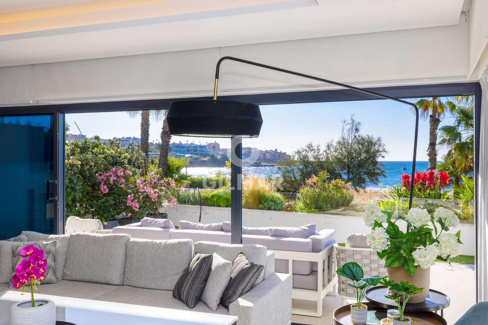 4 camera da letto Villetta Bifamiliare in vendita in Estepona con piscina garage - 3.690.000 € (Rif: 9922889)