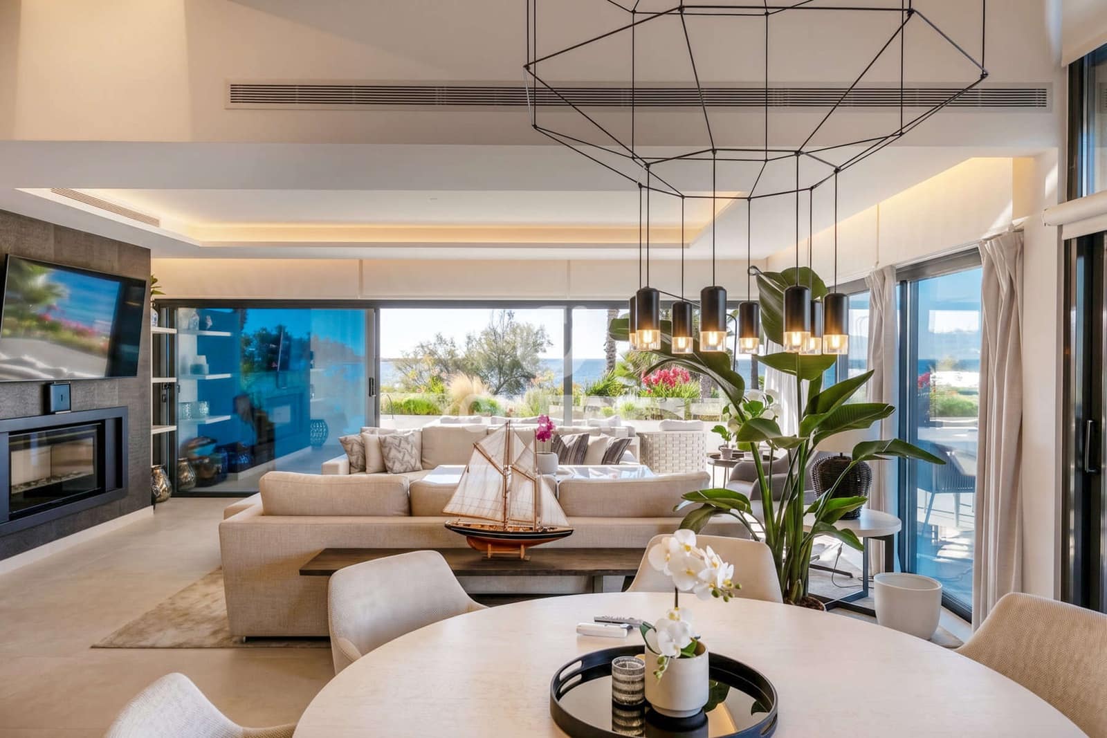 4 camera da letto Villetta Bifamiliare in vendita in Estepona con piscina garage - 3.690.000 € (Rif: 9922889)
