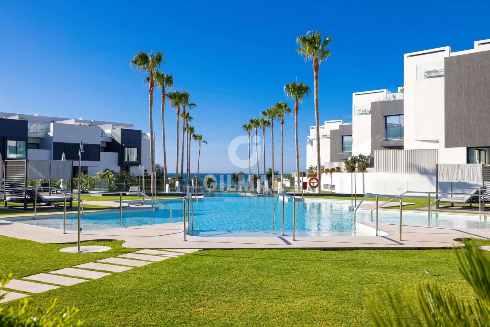 4 camera da letto Villetta Bifamiliare in vendita in Estepona con piscina garage - 3.690.000 € (Rif: 9922889)