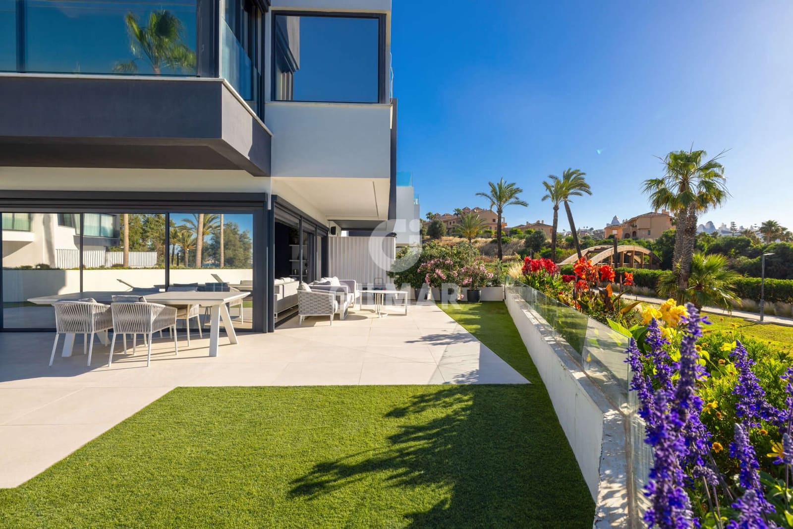 4 camera da letto Villetta Bifamiliare in vendita in Estepona con piscina garage - 3.690.000 € (Rif: 9922889)