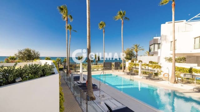 4 soveværelse Semi-Rækkehus til salg i Guadalobón, Estepona med swimmingpool garage - € 3.690.000 (Ref: 9922889)