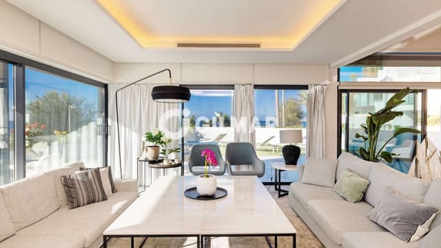 4 soveværelse Semi-Rækkehus til salg i Guadalobón, Estepona med swimmingpool garage - € 3.690.000 (Ref: 9922889)