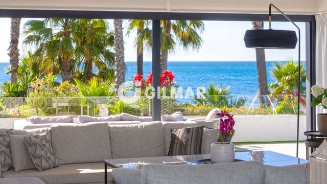 4 soveværelse Semi-Rækkehus til salg i Guadalobón, Estepona med swimmingpool garage - € 3.690.000 (Ref: 9922889)