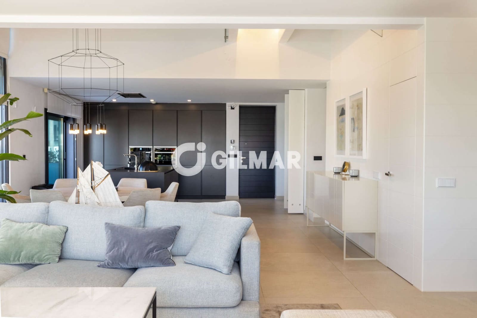 4 bedroom Semi-detached Villa for sale in Estepona with pool garage - € 3,690,000 (Ref: 9922889)