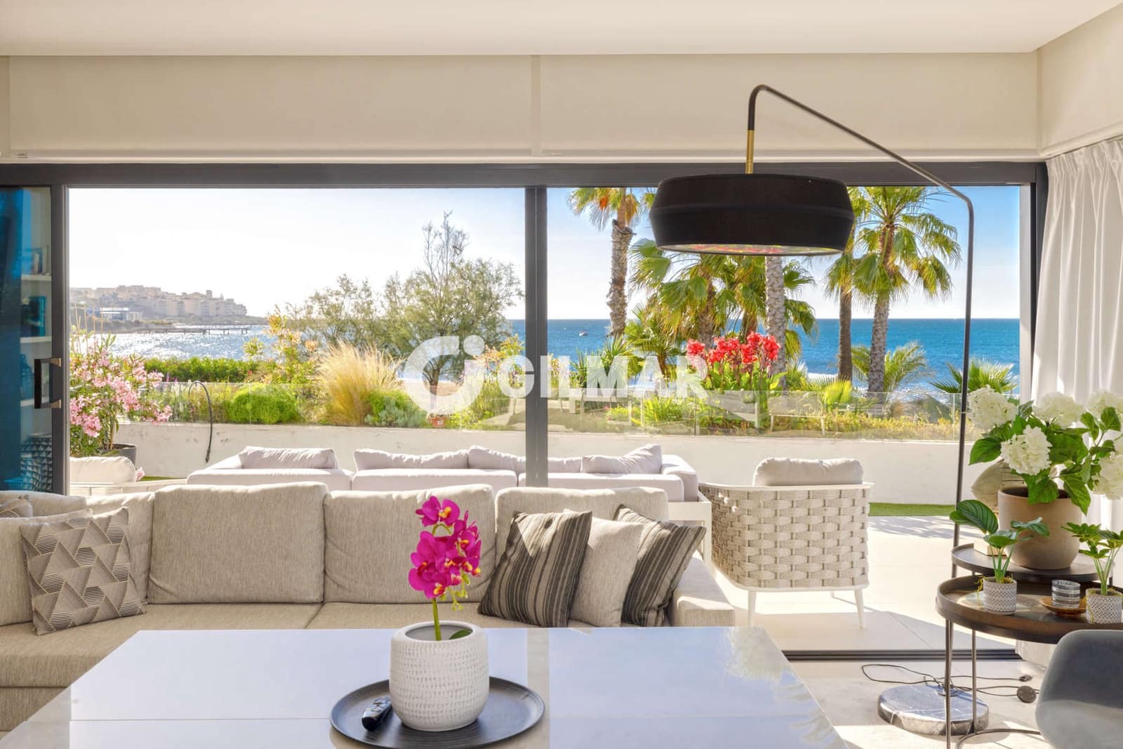 4 bedroom Semi-detached Villa for sale in Estepona with pool garage - € 3,690,000 (Ref: 9922889)