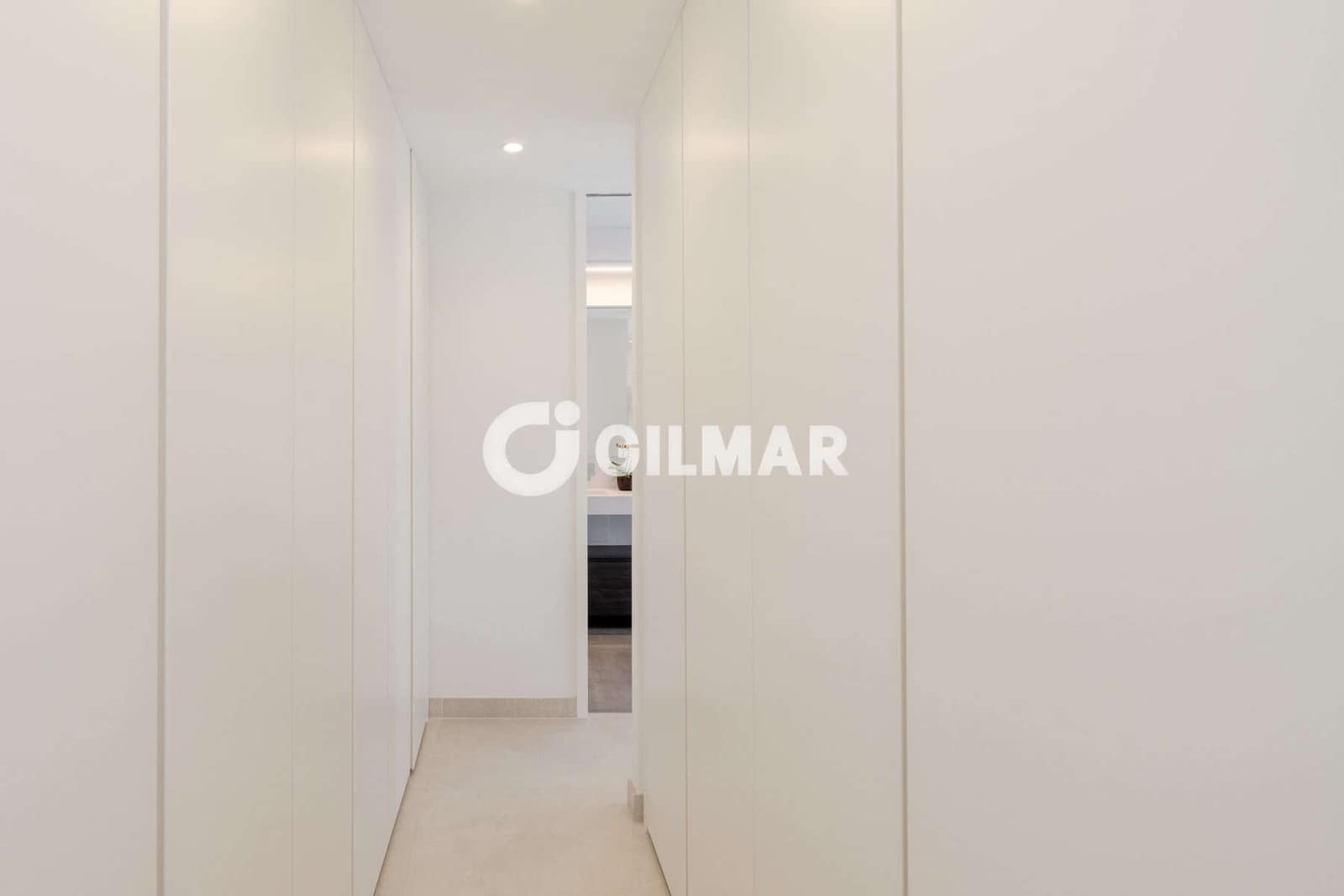 4 bedroom Semi-detached Villa for sale in Estepona with pool garage - € 3,690,000 (Ref: 9922889)