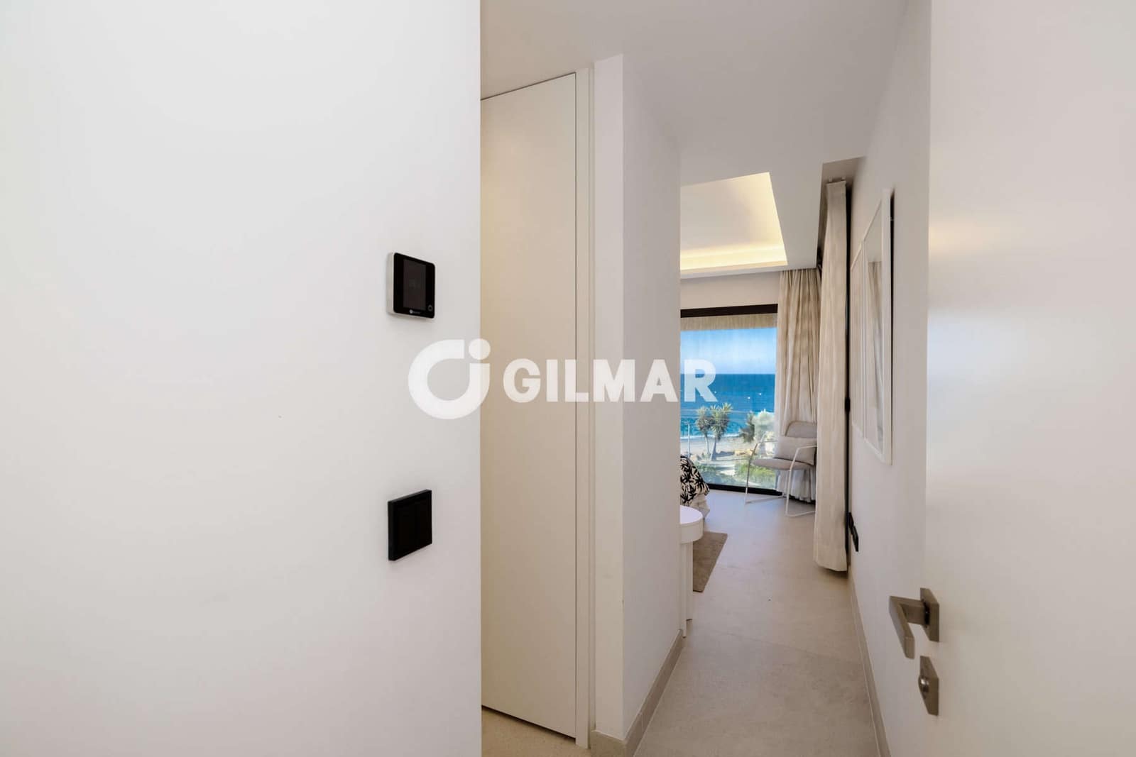 4 bedroom Semi-detached Villa for sale in Estepona with pool garage - € 3,690,000 (Ref: 9922889)