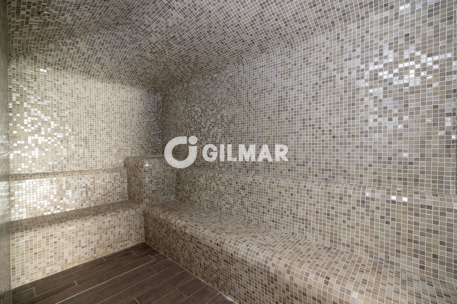 4 bedroom Semi-detached Villa for sale in Estepona with pool garage - € 3,690,000 (Ref: 9922889)